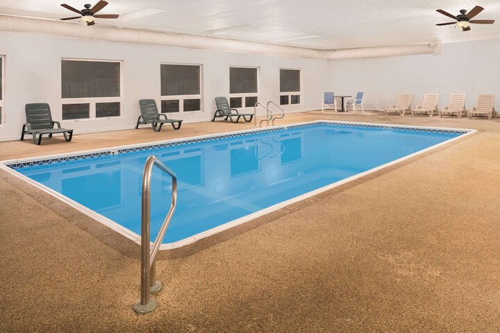 Pool 3 of 32