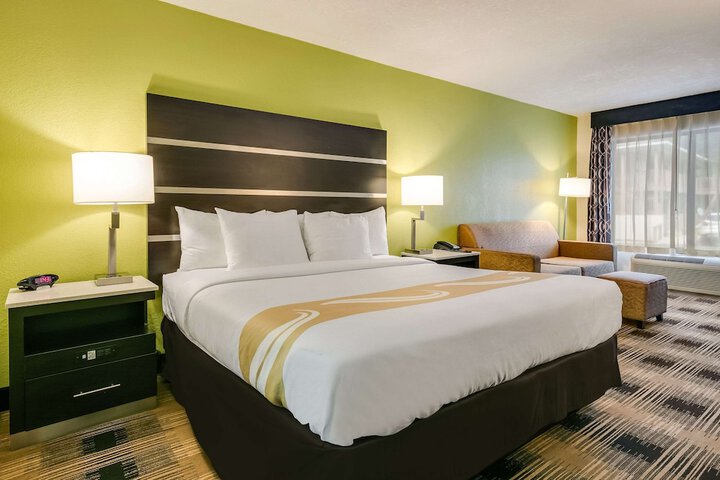 Quality Inn & Suites Mt. Chalet