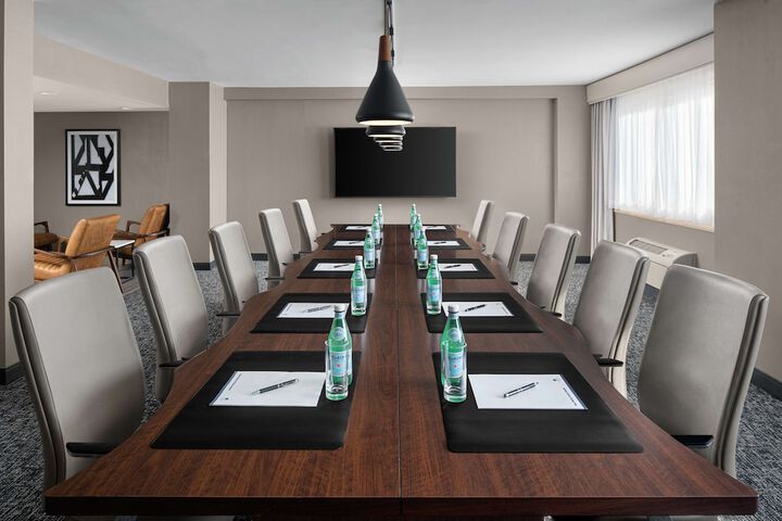 The Alloy King of Prussia - a DoubleTree by Hilton