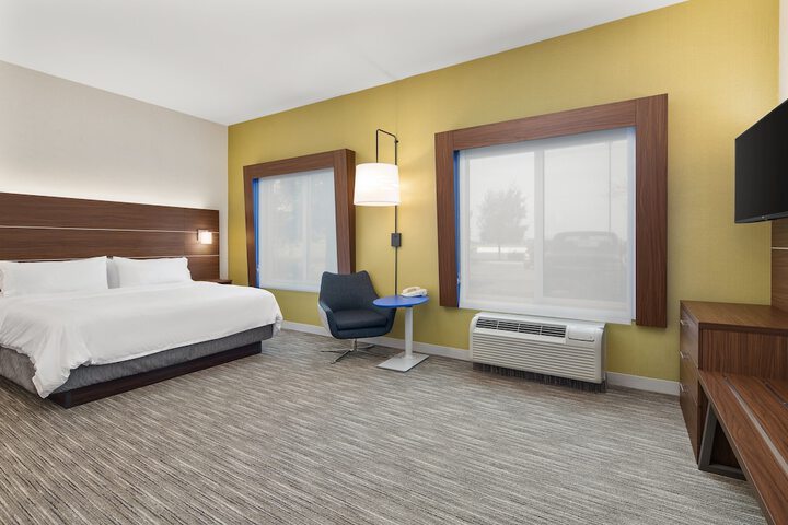 Room 18 of 42
