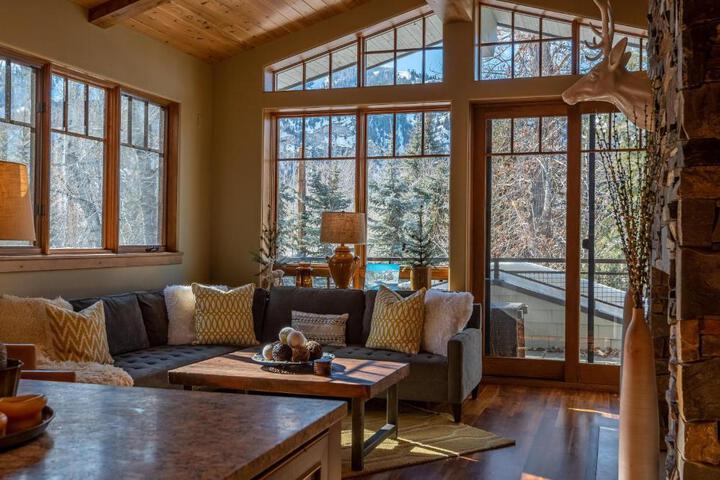 Trail Creek Crossings Unit C