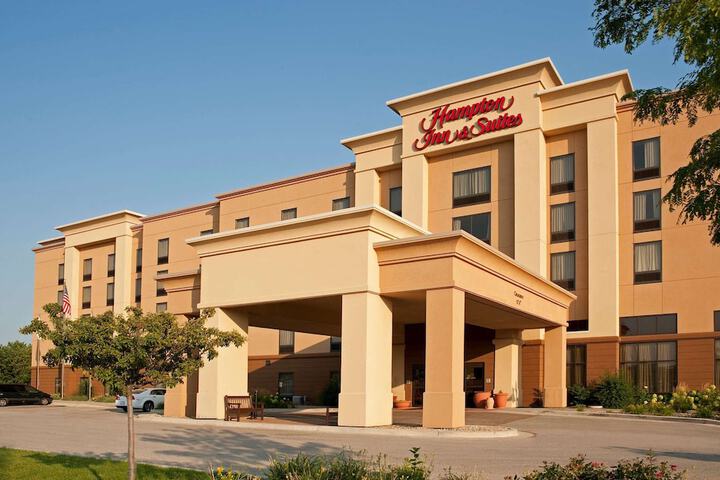 Hotel 2 of 42
