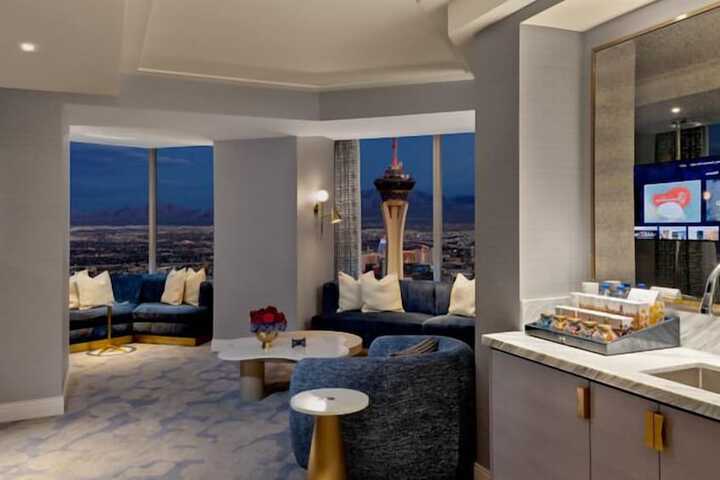 Room 57 of 182