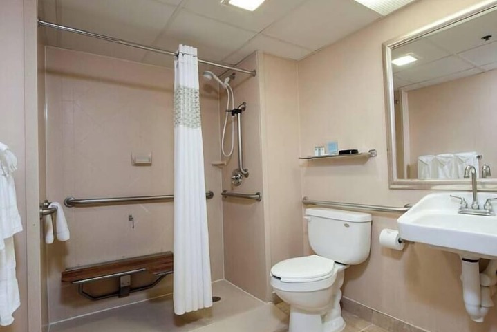 Room 19 of 25