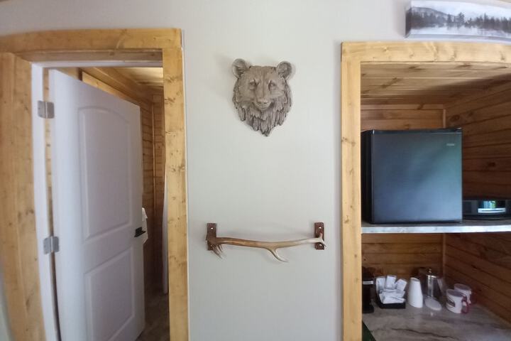 Room 25 of 83
