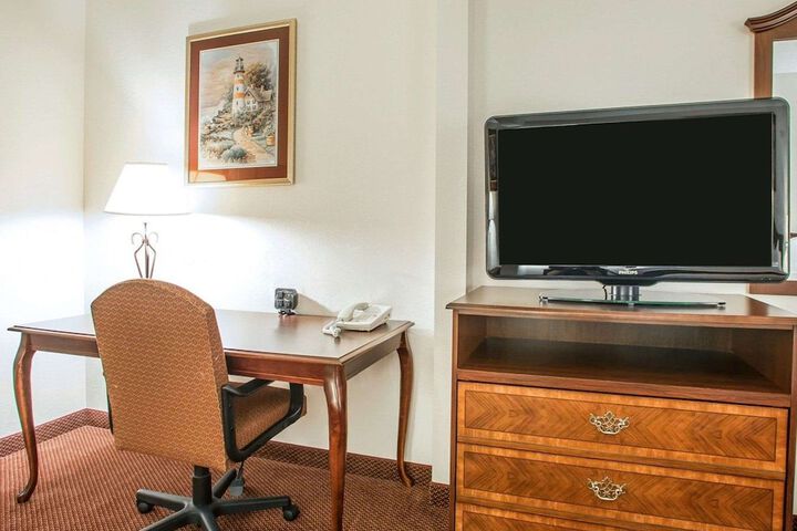 Room 44 of 78