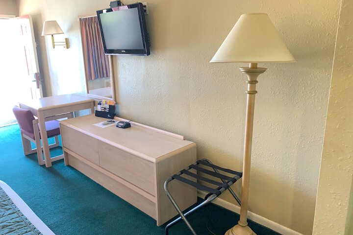 Room 14 of 46
