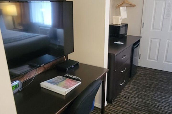 Room 18 of 43