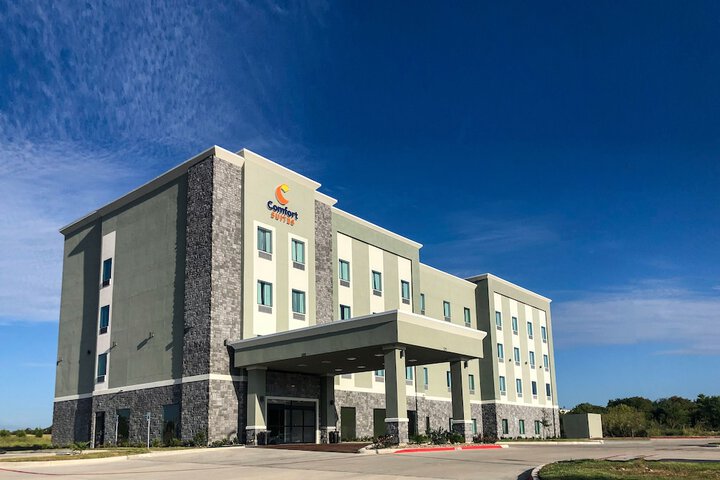 Hotel 5 of 58