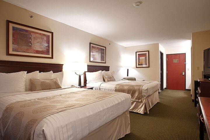 Room 8 of 15