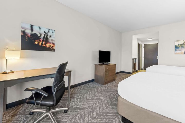 Room 21 of 39