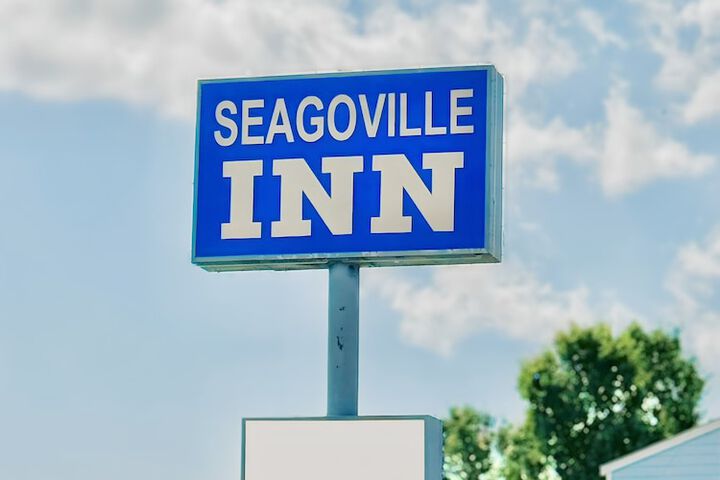 Seagoville Inn