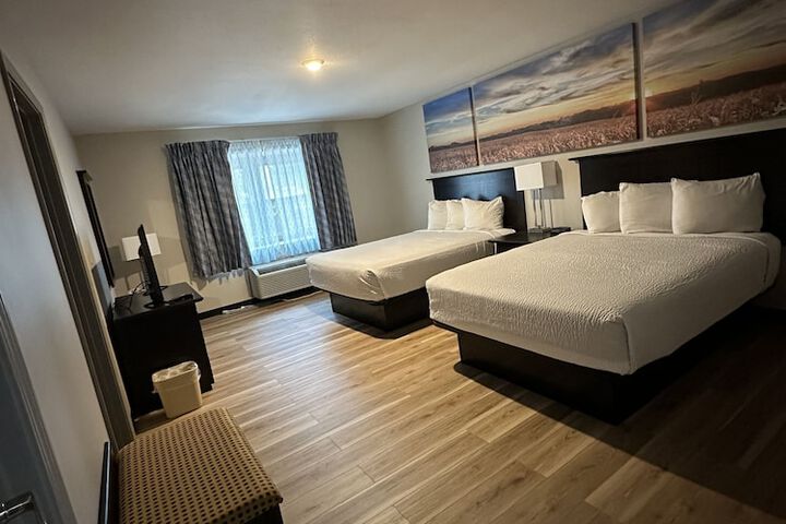 Room 25 of 51