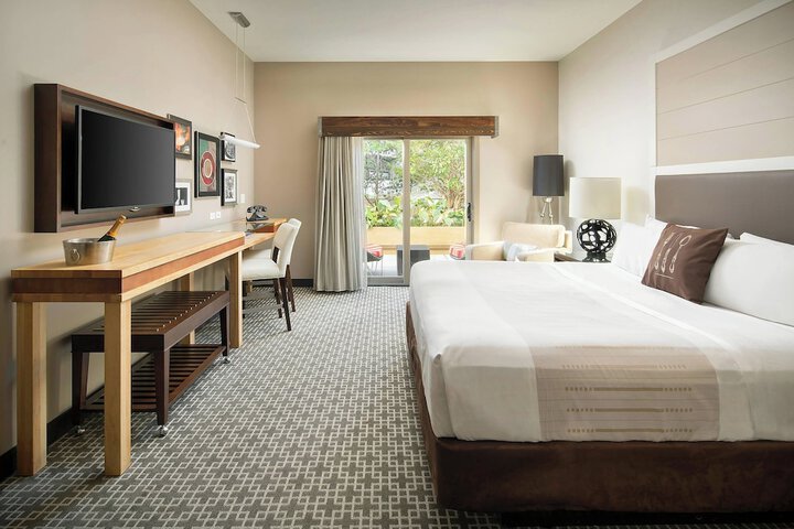 Room 30 of 91