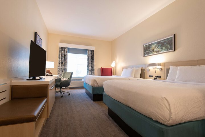 Room 10 of 31