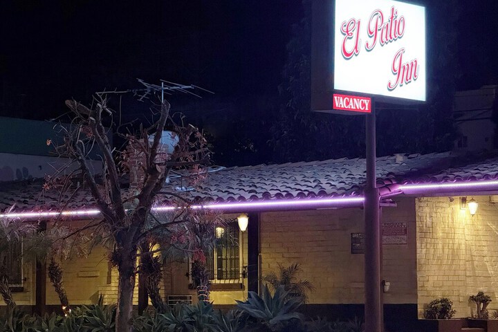 El Patio Inn - Near Universal Studios Hollywood