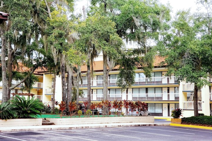 Hotel 13 of 62