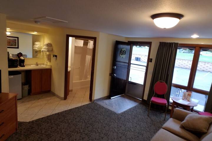 Room 79 of 120