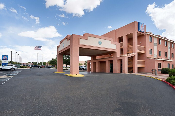Hotel 3 of 49