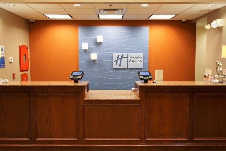 Hotel 2 of 50