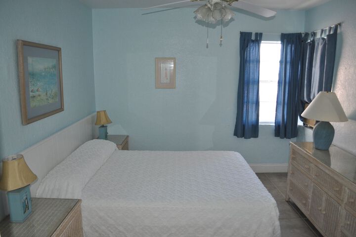 Room 48 of 63