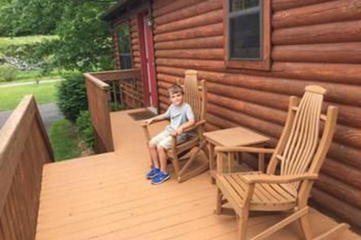 Riverside Log Cabins