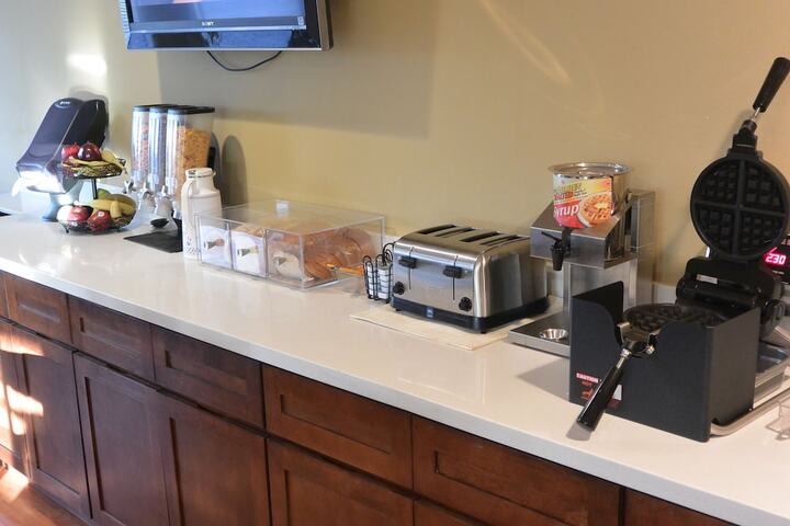 Breakfast/Coffee Service 56 of 60