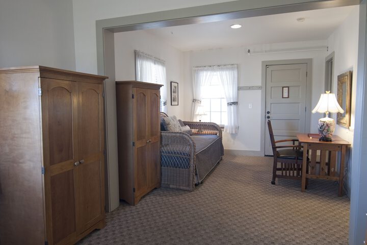 Room 42 of 76