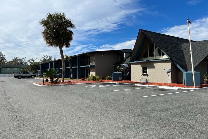 Regency Inn