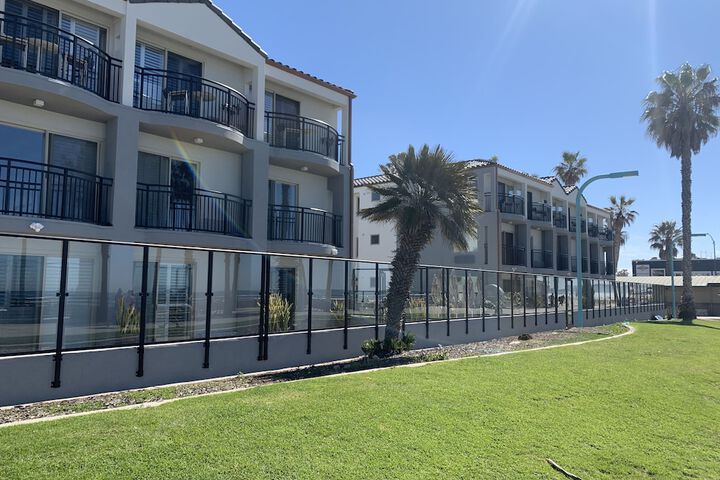 Hotel 6 of 52