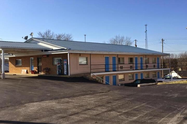 Budget Inn Motel