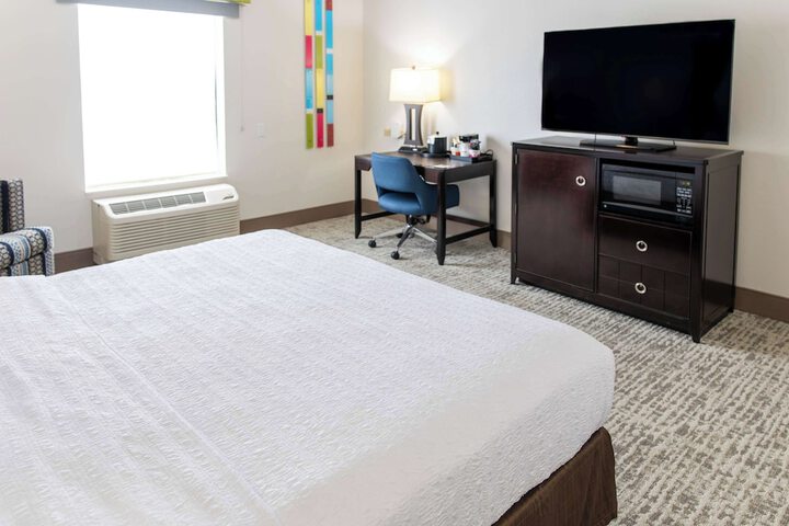 Hampton Inn & Suites Effingham