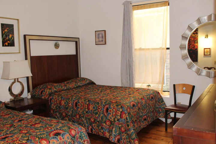 THE KEWAUNEE INN
