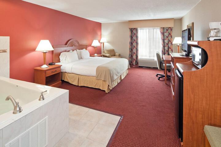 The Lawerenceburg Inn