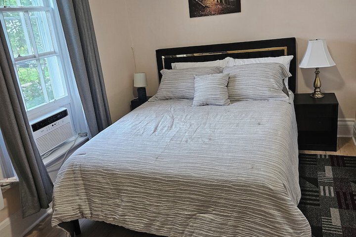 Room 18 of 21