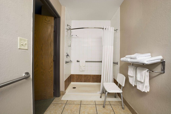 Room 14 of 24