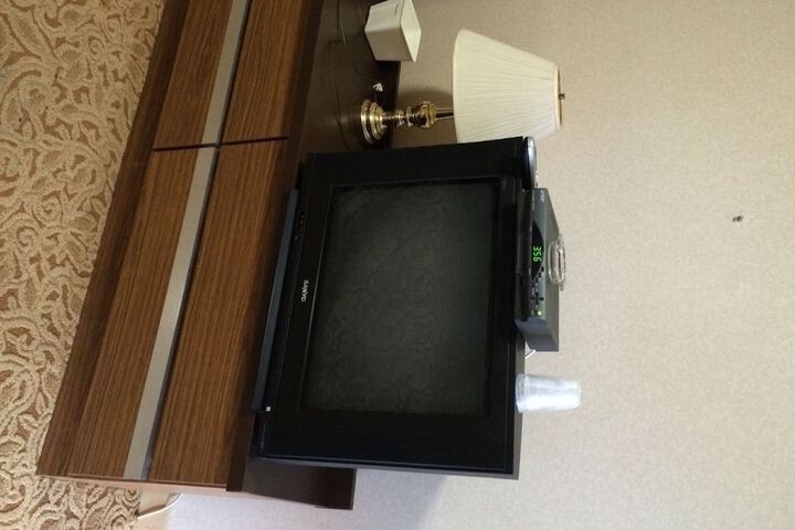 Room 8 of 20