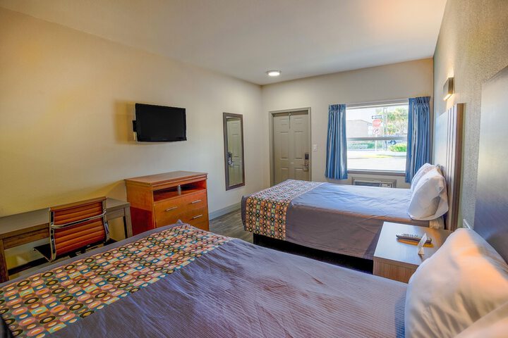 Room 115 of 126