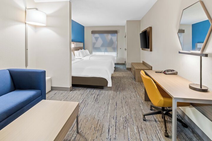 Holiday Inn Express & Suites Hebron - Cincinnati Airport by IHG