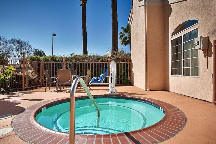 Best Western Palm Court Inn