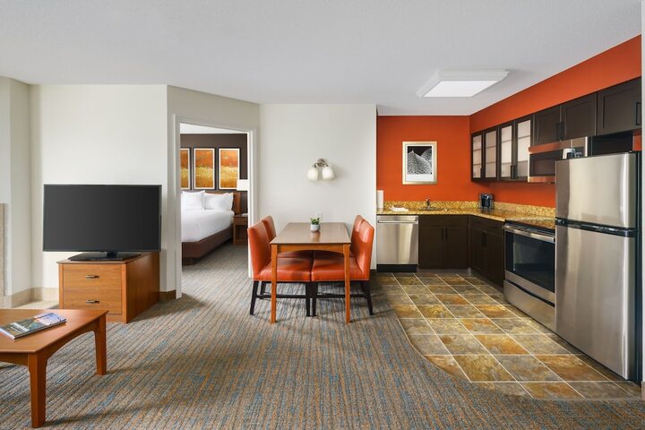Room 34 of 50