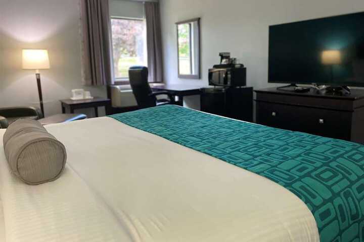 Room 68 of 95