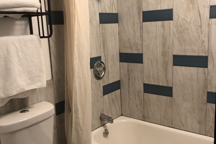Room 54 of 63