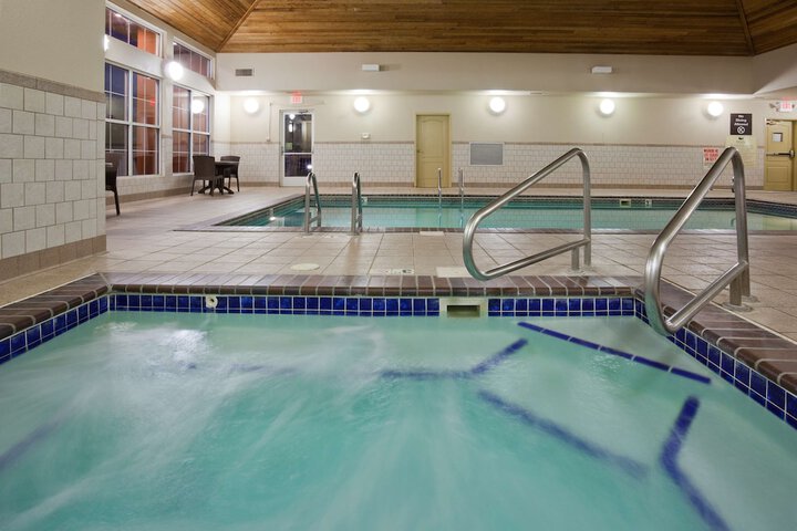 Pool 2 of 39