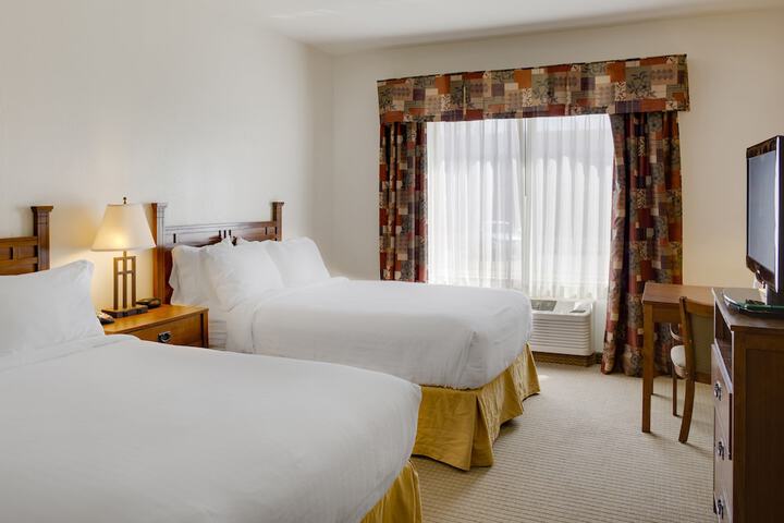 Room 6 of 30