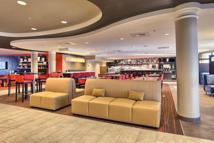 Courtyard by Marriott Harrisburg West / Mechanicsburg
