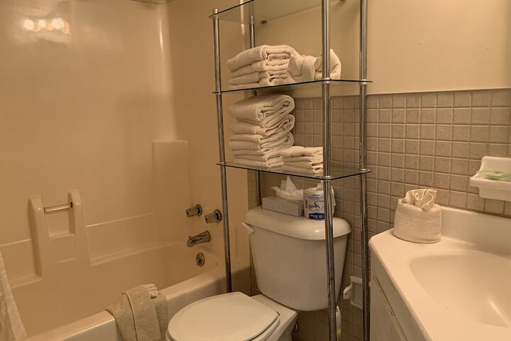 Room 75 of 165