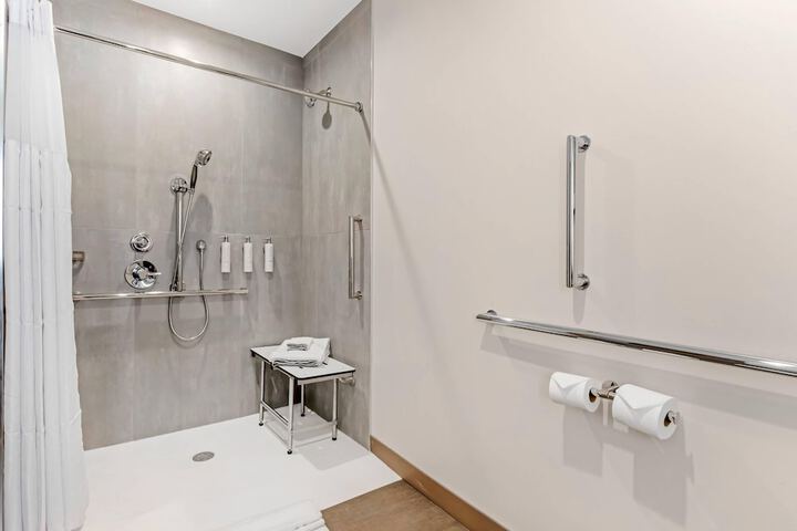 Cambria Hotel Euless - DFW Airport South