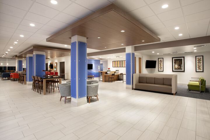 Hotel 3 of 74