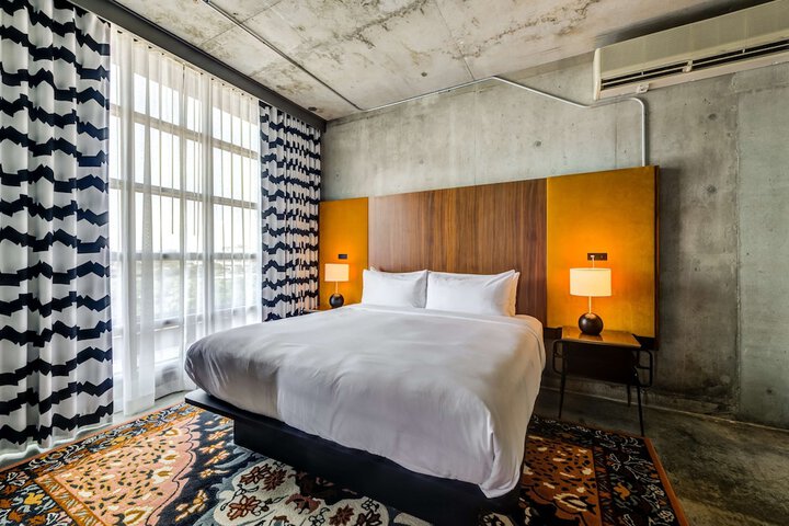 NYLO Las Colinas Hotel Tapestry Collection by Hilton